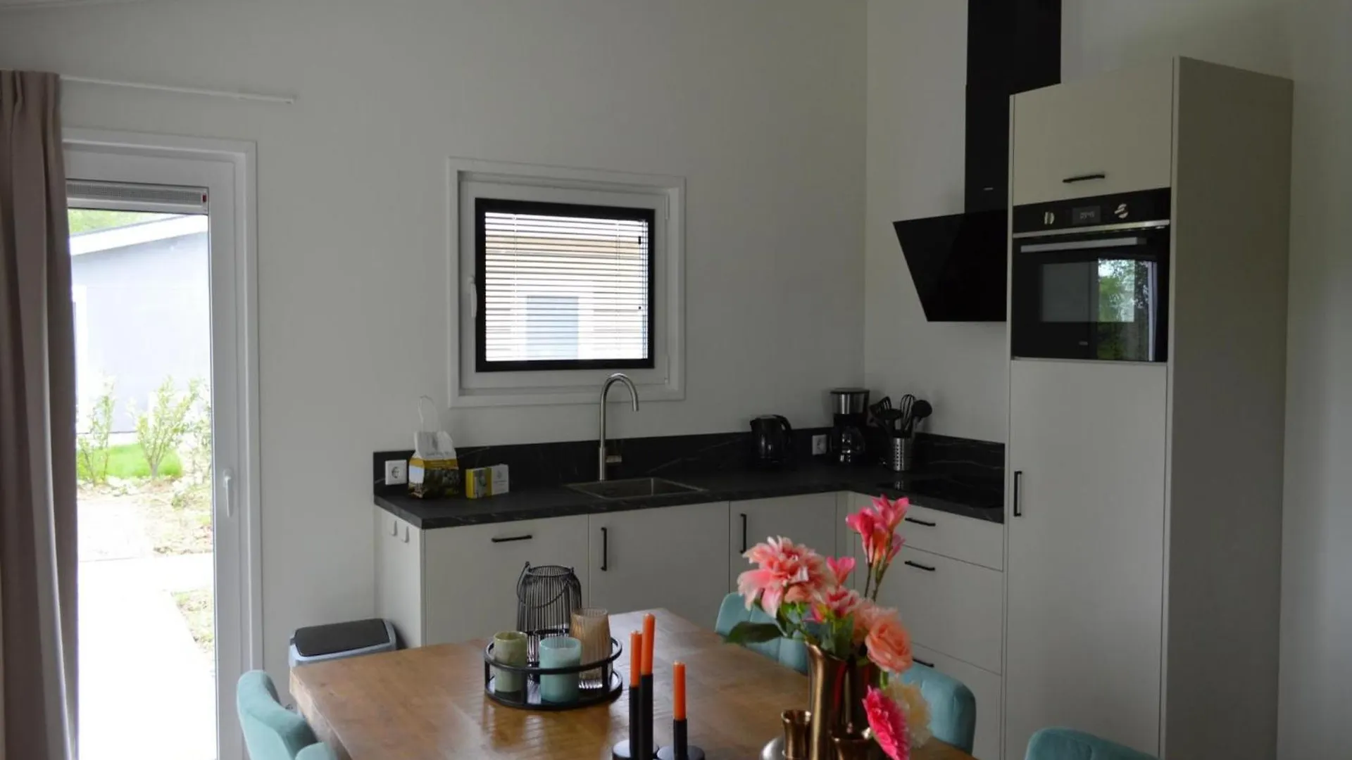 Spacious Holiday Home In Bemelen